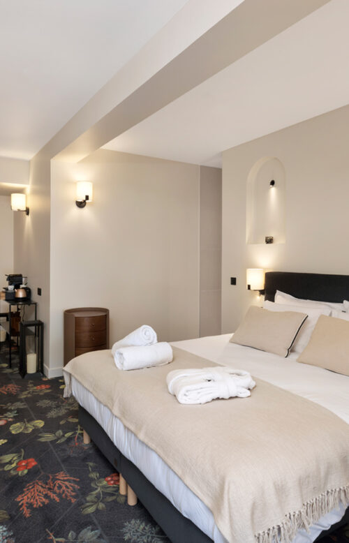 The Suite – spacious family room ideal for a stay in Saint-Quentin